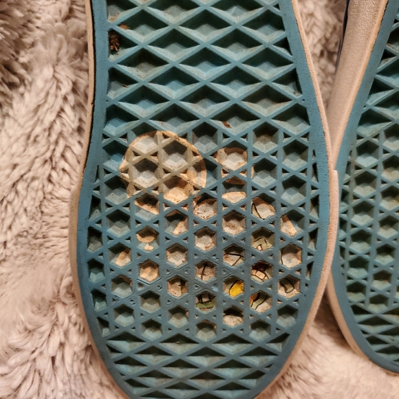 VANS Classic Slip-On SpongeBob Squarepants  Men's Size 4 Womens 5.5 - Picture 11 of 12
